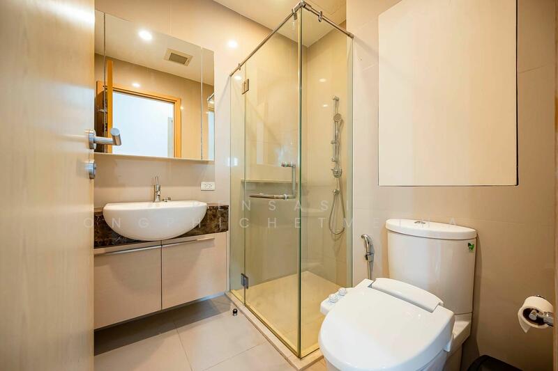 39 by Sansiri, Bangkok, 11 Sukhumvit Road, Khlong Tan Nua, Watthana, Bangkok, 2 Bedrooms, 77 sqm, Condo For Rent, by Pensasi Ongphichetmetha, 60163675 - DDproperty.com