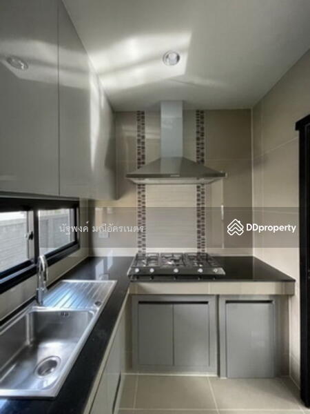 For Rent - Setthasiri Pattanakarn, Bangkok