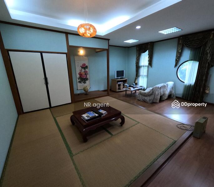 For Rent - 2-story Home office Sukhumvit 65, Bangkok