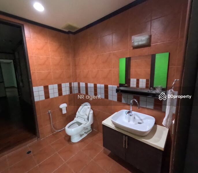 ให้เช่า - โฮมออฟฟิศ 2 ชั้น สุขุมวิท 65, กรุงเทพ