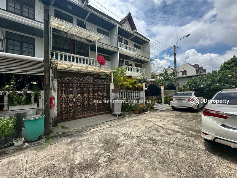 ขาย - หมู่บ้านอยู่เจริญพัฒนา ซอยลาดพร้าว18 แยก14-3, กรุงเทพ