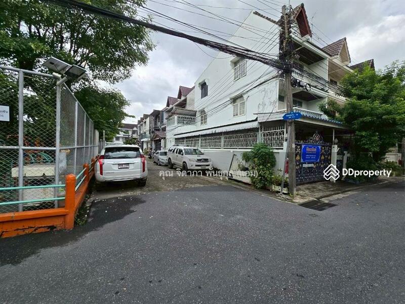 ขาย - หมู่บ้านอยู่เจริญพัฒนา ซอยลาดพร้าว18 แยก14-3, กรุงเทพ