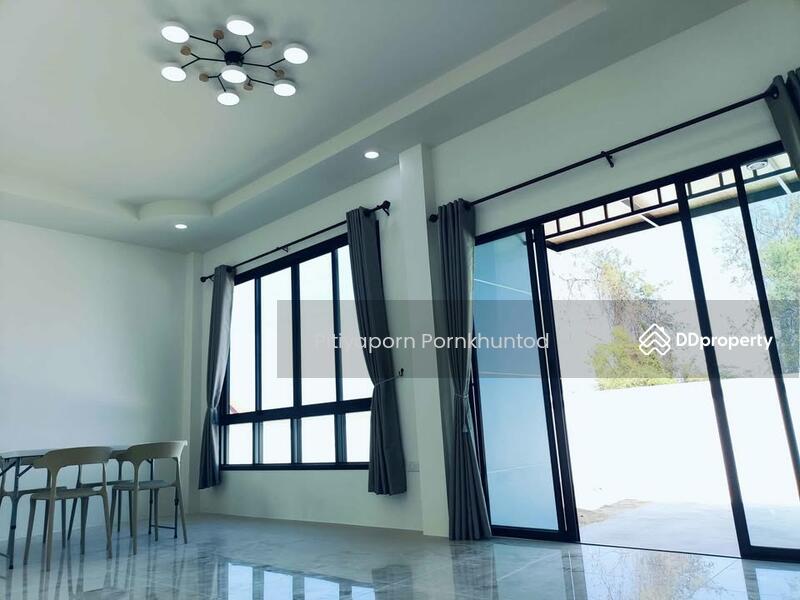 For Sale - 3-Bedroom House, Chon Buri