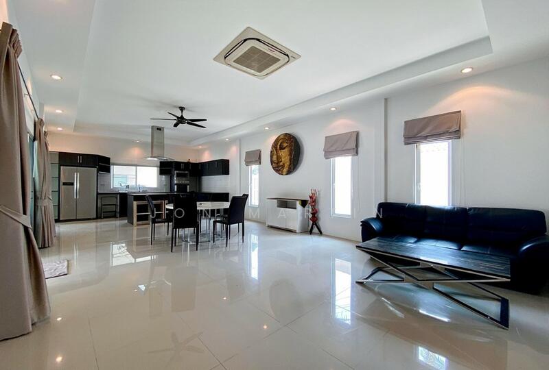 Gold A, Prachuap Khiri Khan, Thap Tai, Hua Hin, Prachuap Khiri Khan, 4 Bedrooms, 150 sqm, Villa For Sale, by Jon Martin, 60164472 - DDproperty.com