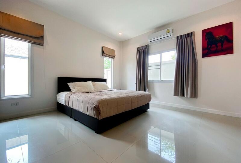 Gold A, Prachuap Khiri Khan, Thap Tai, Hua Hin, Prachuap Khiri Khan, 4 Bedrooms, 150 sqm, Villa For Sale, by Jon Martin, 60164472 - DDproperty.com