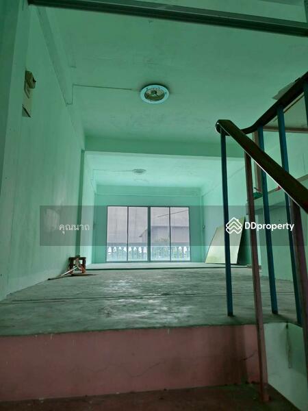 For Sale - ขายด่วนมาก อาคารพาณิชย์ 3.5 ชั้น หน้ากว้าง 4 เมตร ลึก 32 เมตร ใจกลางเมืองนครปฐม ใกล้องค์พระปฐมเจดีย์, Nakhon Pathom