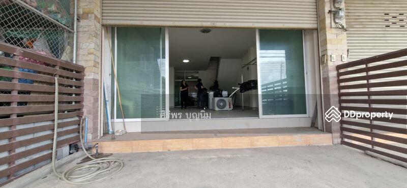 ขาย - ขายอาคารพาณิชย์ 3 ชั้น ติดถนนพระประโทน-บ้านแพ้ว ต.ดอนยายหอม อ.เมืองนครปฐม จ.นครปฐม, นครปฐม