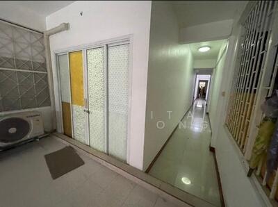 ขาย - ทาวน์เฮาท์ 5-ห้องนอน, กรุงเทพ