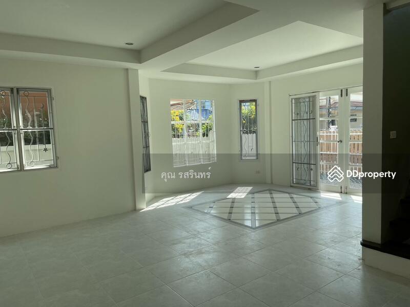 For Sale - Chaiyaphruek Soi Wat Lat Pladuk, Nonthaburi
