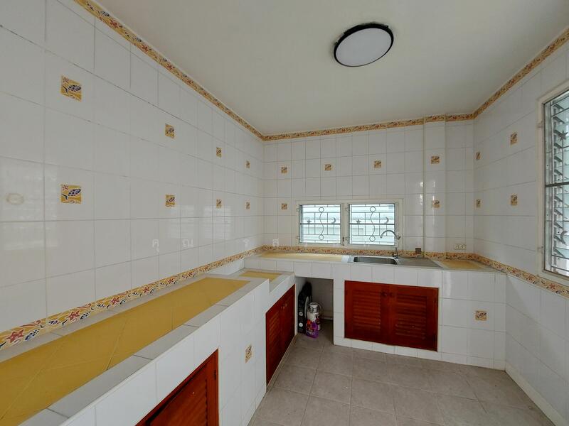 For Sale - Chaiyaphruek Soi Wat Lat Pladuk, Nonthaburi