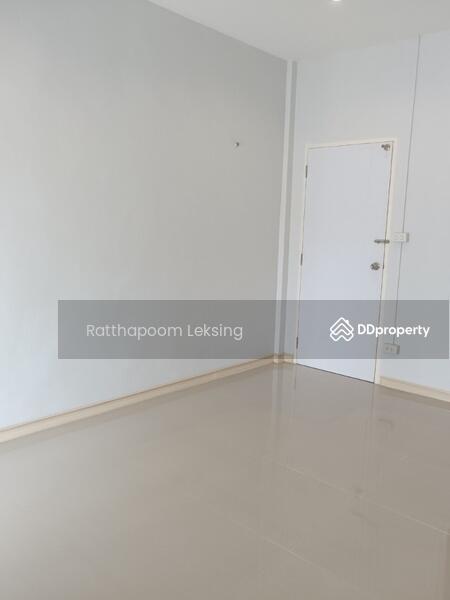 ขาย - ทาวน์เฮาท์ 2-ห้องนอน, กรุงเทพ