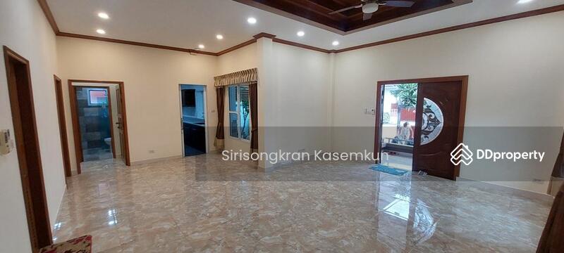 For Sale - Chaiyapruek 2 Suwinthawong Khumklao, Bangkok