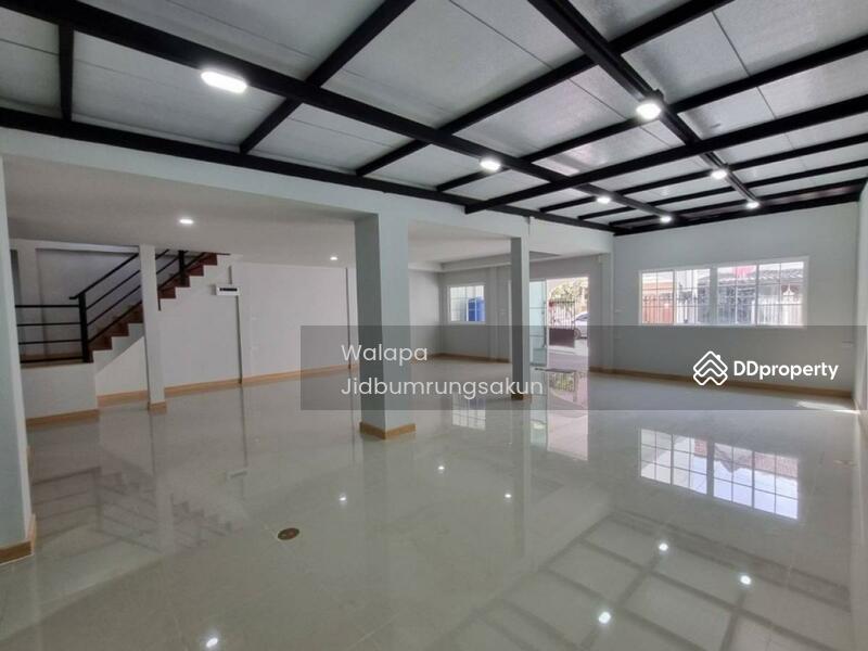 For Sale - 2-Bedroom House, Bangkok