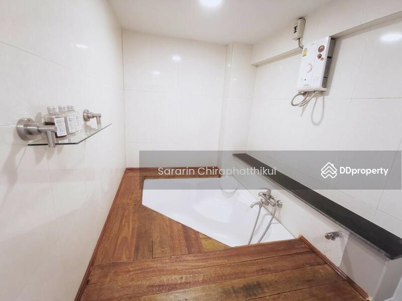 For Sale - Pathumwan Place condominium, Bangkok