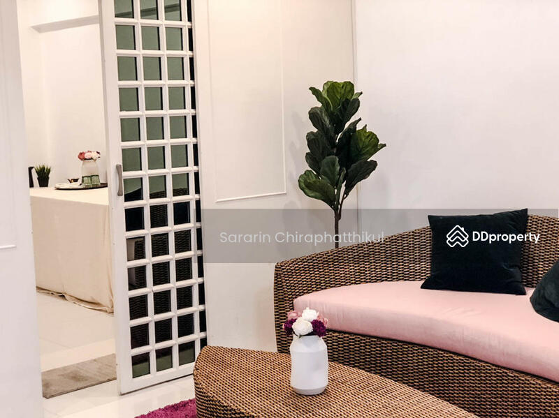 For Sale - Pathumwan Place condominium, Bangkok