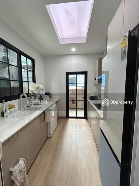 ให้เช่า - Baan Klang Muang Classe Ratchayothin : บ้านกลางเมือง คลาสเซ่ รัชโยธิน, กรุงเทพ