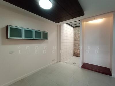 ขาย - ทาวน์เฮาท์ 3-ห้องนอน, กรุงเทพ