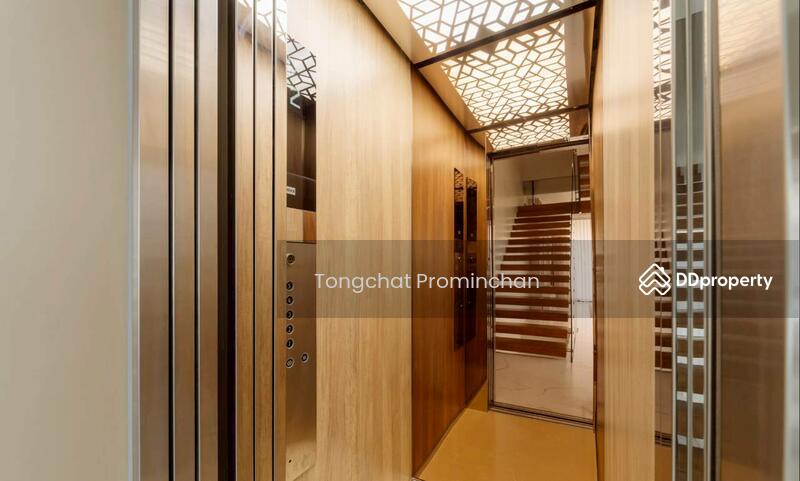 For Rent - Home office for rent, Watthana, Phra Khanong Nuea, Ekkamai, Bangkok