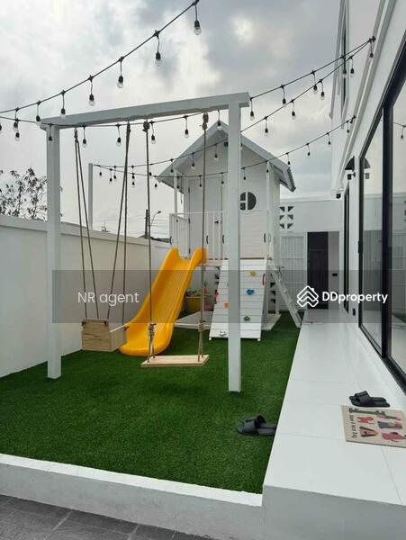 ให้เช่า - Nakarin Garden Village : หมู่บ้านนครินทร์การ์เด้น, กรุงเทพ
