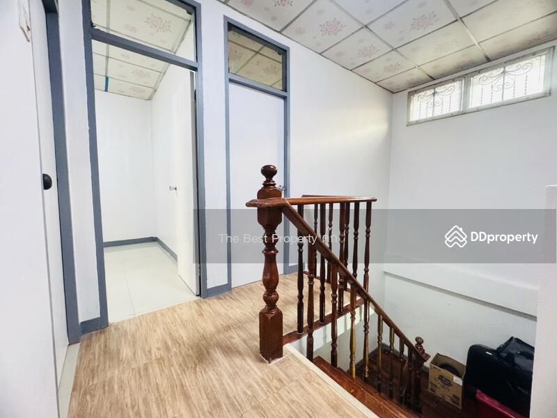 For Sale - Moobaan Rung Rueang House Phahon Yothin 54, Bangkok