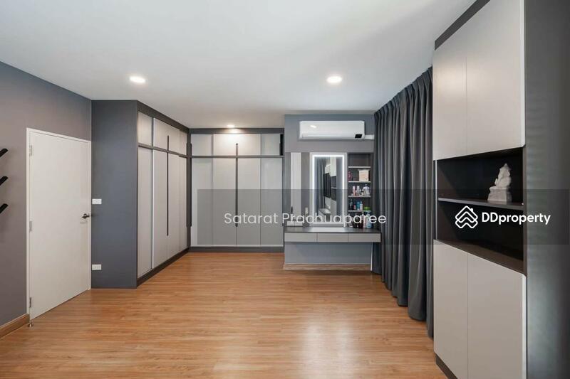 For Rent - Centro Bangna-Wongwean, Bangkok