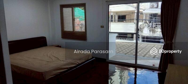 For Rent - Maneeya Ville, Bangkok