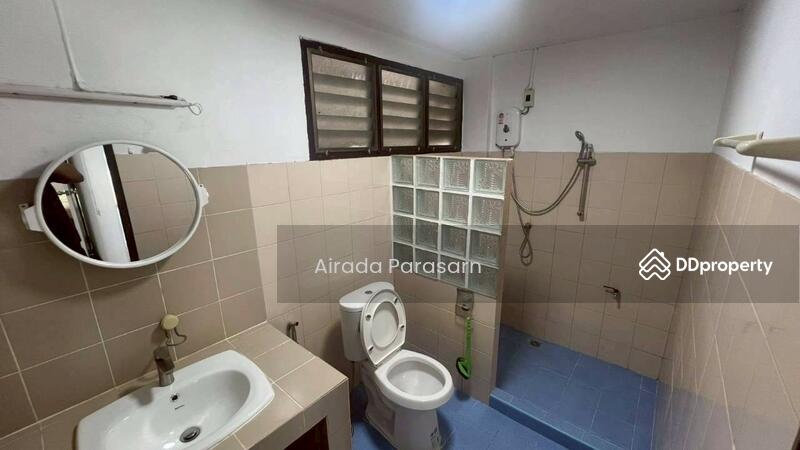 For Rent - Maneeya Ville, Bangkok