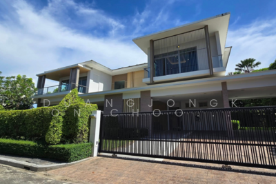 ขาย - Perfect Masterpiece Ramkhamhaeng : เพอร์เฟค มาสเตอร์พีซ รามคำแหง, กรุงเทพ