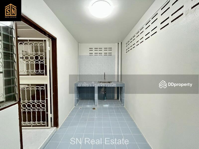 ขาย - หมู่บ้านบุษกรรัตติยา : Baan Busakorn Rattiya, นนทบุรี