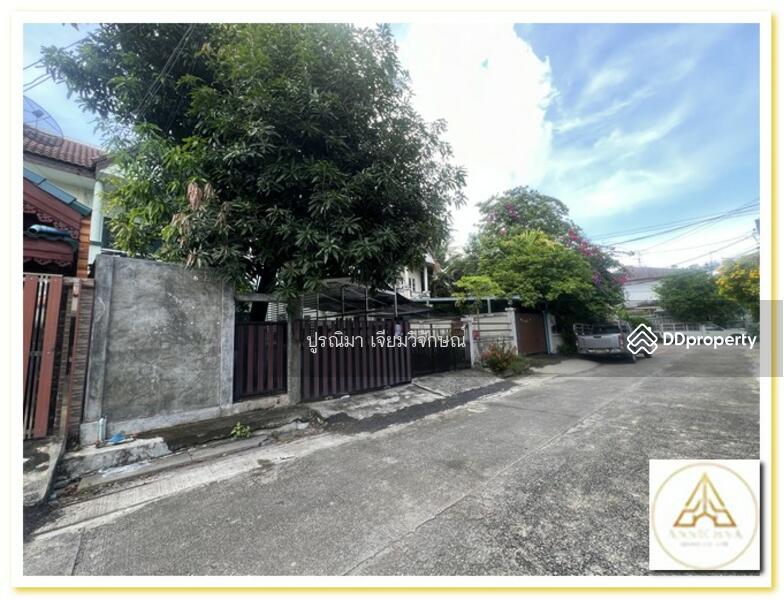 Townhouse for Sale – Suthavee Cluster House, Bang Phli, 32 Sq. Wah出售联排别墅 – Suthavee Cluster House，邦