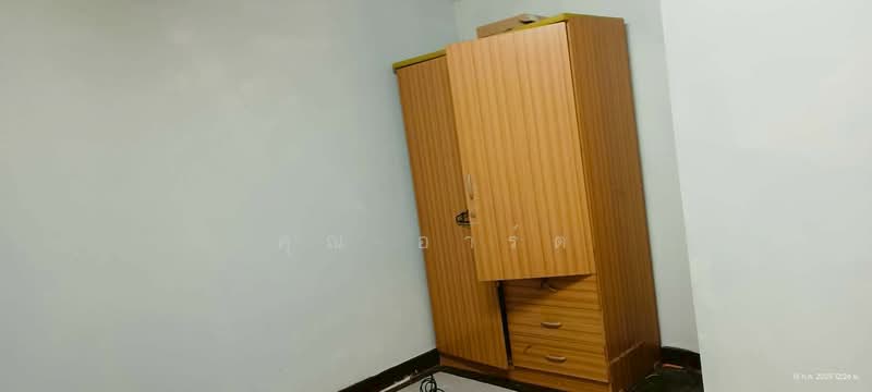 For Sale - 93039 - ขายทาวน์เฮ้าส์ 2 ชั้น 23.5 ตรว. การเคหะชุมชนลพบุรี ทำเลดี ใกล้ห้าง พร้อมอยู่ ราคา 1.1 ลบ., Lop Buri