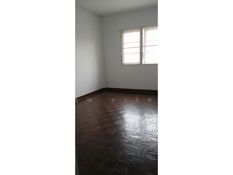 For Sale - 93039 - ขายทาวน์เฮ้าส์ 2 ชั้น 23.5 ตรว. การเคหะชุมชนลพบุรี ทำเลดี ใกล้ห้าง พร้อมอยู่ ราคา 1.1 ลบ., Lop Buri