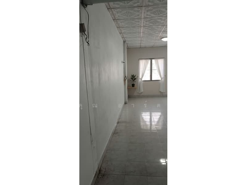 For Sale - 93039 - ขายทาวน์เฮ้าส์ 2 ชั้น 23.5 ตรว. การเคหะชุมชนลพบุรี ทำเลดี ใกล้ห้าง พร้อมอยู่ ราคา 1.1 ลบ., Lop Buri