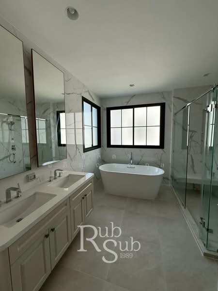 Narasiri Phahol-Watcharapol, Bangkok, Tha Rang, Bang Khen, Bangkok, 4 Bedrooms, 378 sqm, Single Detached House For Rent, by สลิลา อภิญญาณกุล, 60166458 - DDproperty.com