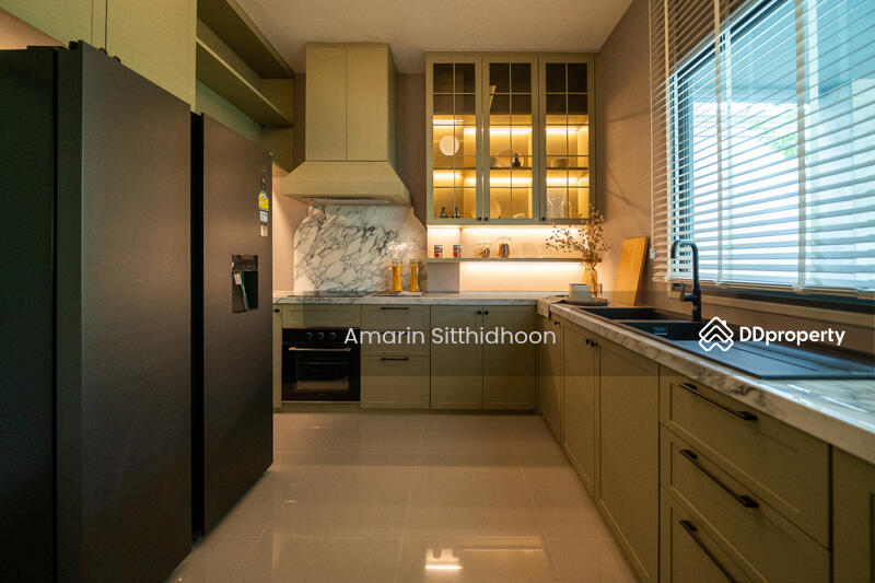 For Sale - Grand Bangkok Boulevard Krungthepkritha, Bangkok