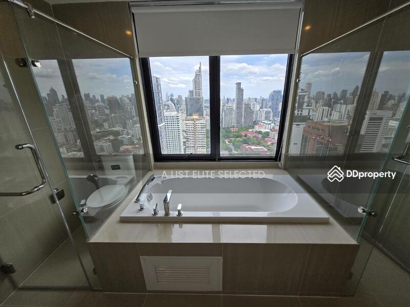 For Rent - Villa Asoke, Bangkok