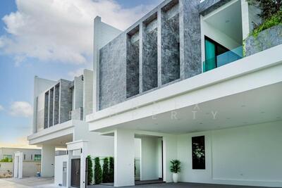 ขาย - Thamber Private Pool Villa : แทมเบอร์ไพรเวทพูลวิลล่า, ชลบุรี