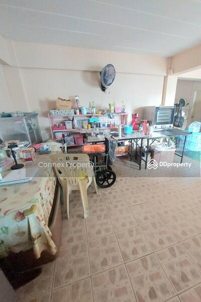ขาย - อาคารพาณิชย์ ติดถนนสวนผัก Commercial building Suan Phak Rd, กรุงเทพ