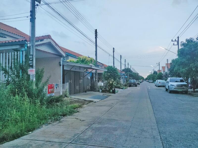 ขาย - เอื้ออาทร รังสิต-คลอง 9, ปทุมธานี