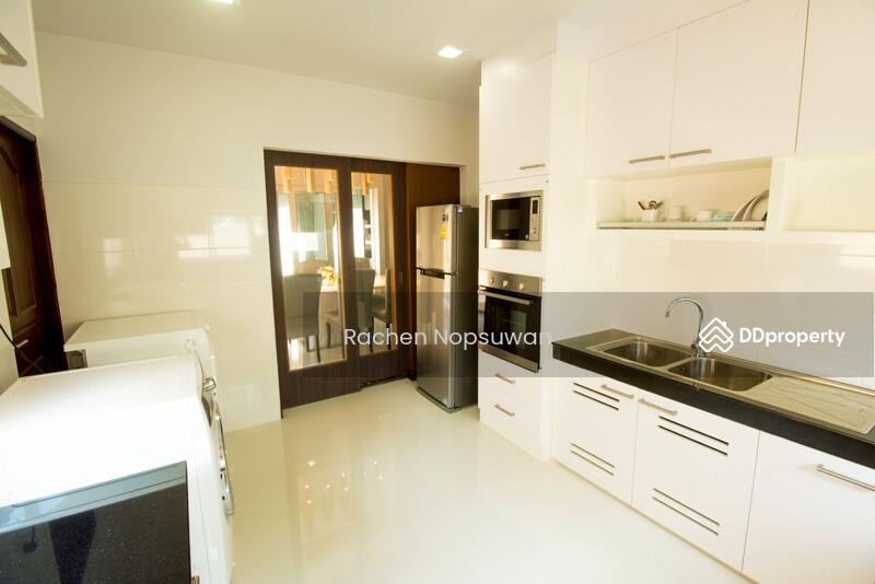 For Rent - For rent: 2-storey detached house in a Songkhla project, 3 bedrooms, rent 30,000 baht/month, Songkhla