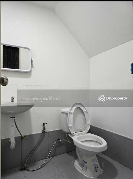 For Rent - Warehouse + 2-storey office, Soi Vibhavadi 60, next to 7-11, Bangkok