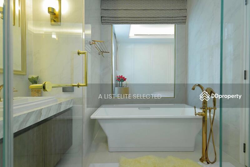 For Sale - Luxury House in Ekkamai, Bangkok