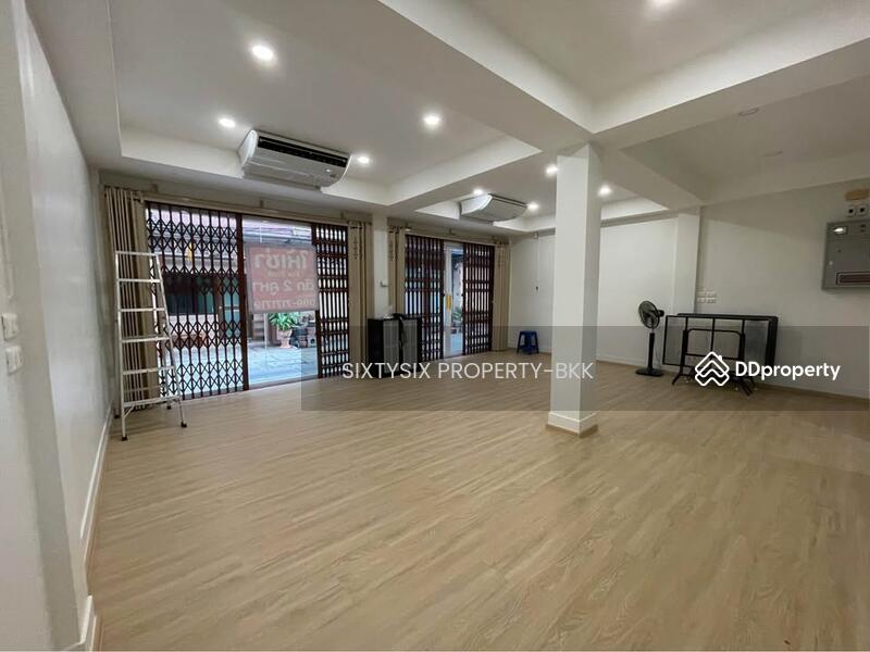 ให้เช่า - Commercial/Shophouse for Rent in Pathum Wan, กรุงเทพ