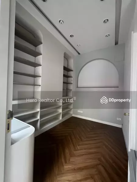 For Rent - For Rent Bangkok Retail Space Sukhumvit BTS Thong Lo BRE25765, Bangkok