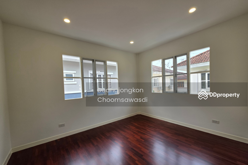For Sale - Nantawan Ramintra-Watcharaphon, Bangkok