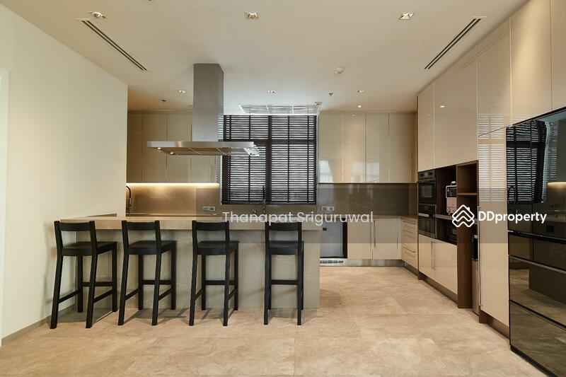 ขาย - HQ Thonglor by Sansiri : เฮชคิว บาย แสนสิริ, กรุงเทพ