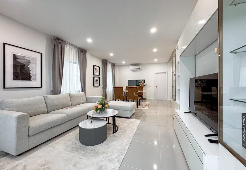 Twin house, 2-storey, Modern Tropical style with a bright and airy design, fully furnished., Chon Buri (Pattaya), Huai Yai, Bang Lamung (Pattaya), Chon Buri (Pattaya), 3 Bedrooms, 179 sqm, Single Detached House For Sale, by Supaporn Thongpang, 60167640 - DDproperty.com