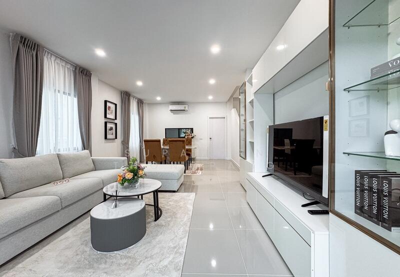 Twin house, 2-storey, Modern Tropical style with a bright and airy design, fully furnished., Chon Buri (Pattaya), Huai Yai, Bang Lamung (Pattaya), Chon Buri (Pattaya), 3 Bedrooms, 179 sqm, Single Detached House For Sale, by Supaporn Thongpang, 60167640 - DDproperty.com