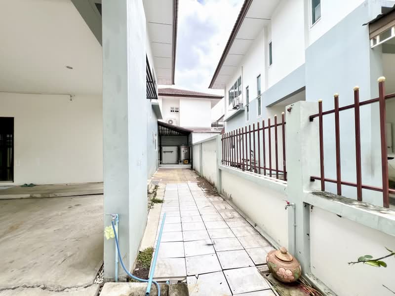 Neo-City Donmuang, Bangkok, Soi Nawong Pracha Phatthana 13, Si Khan, Don Mueang, Bangkok, 3 Bedrooms, 180 sqm, Single Detached House For Sale, by บริษัท เอชแอล แอสเซท จำกัด, 60167655 - DDproperty.com