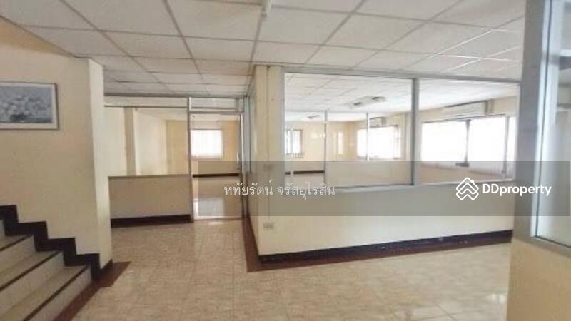 For Sale - HomeOffice 4-story office building for sale, 4 units, prime location near Maya, 10 office rooms., Chiang Mai